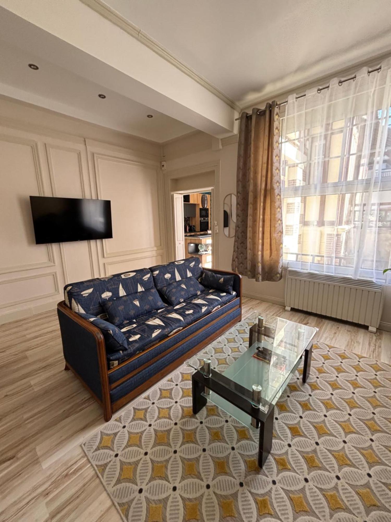 Appartement Elegant Au Coeur De Cabourg Kültér fotó